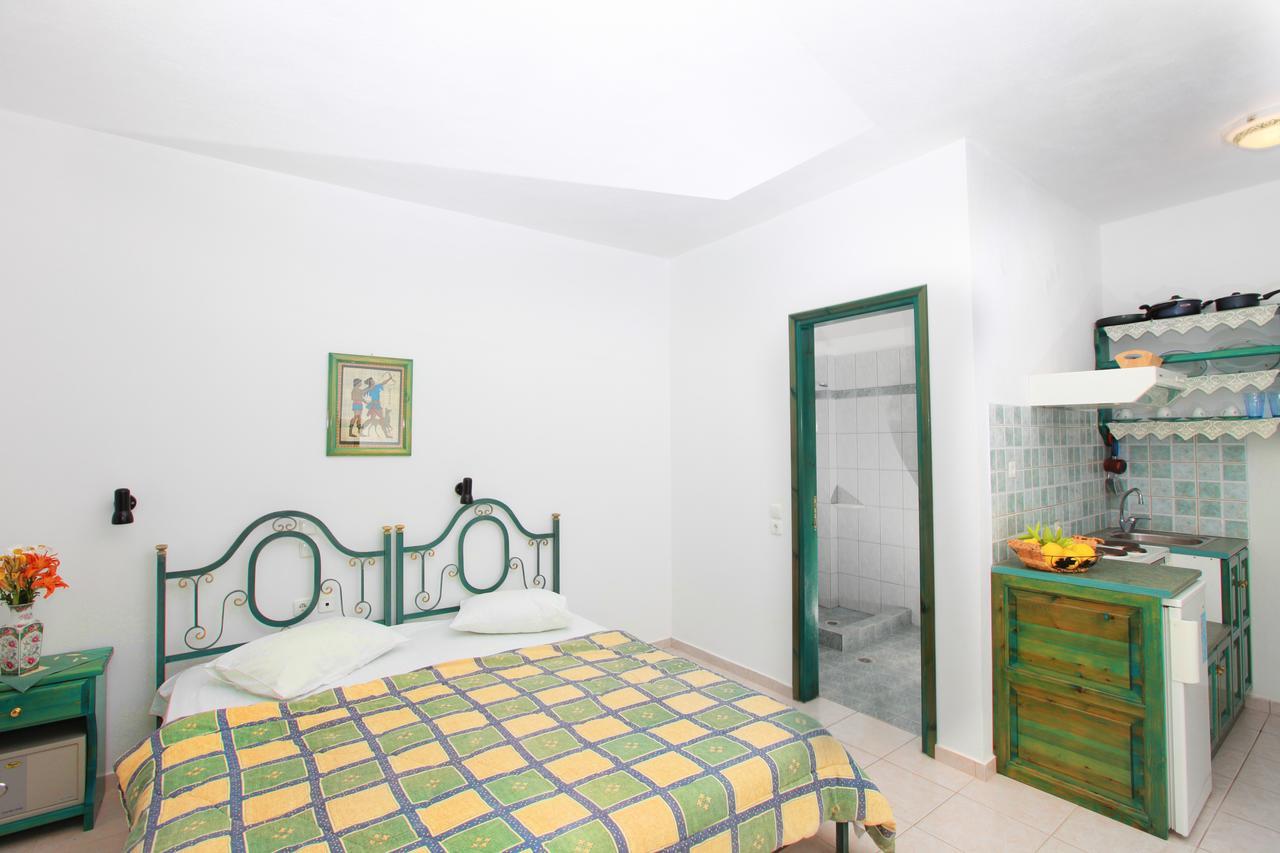 העיירה סקיאתוס Pavlos Maria Studios מראה חיצוני תמונה